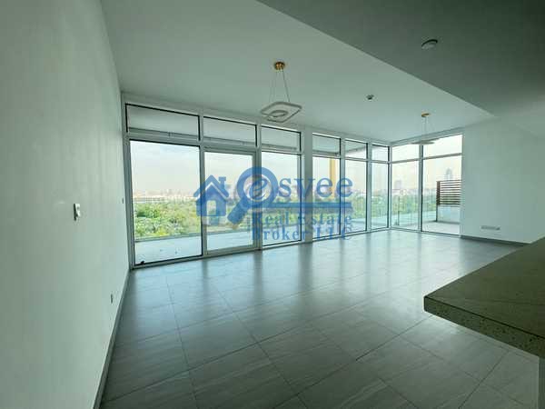 {i.property_images.first.image.alt}}