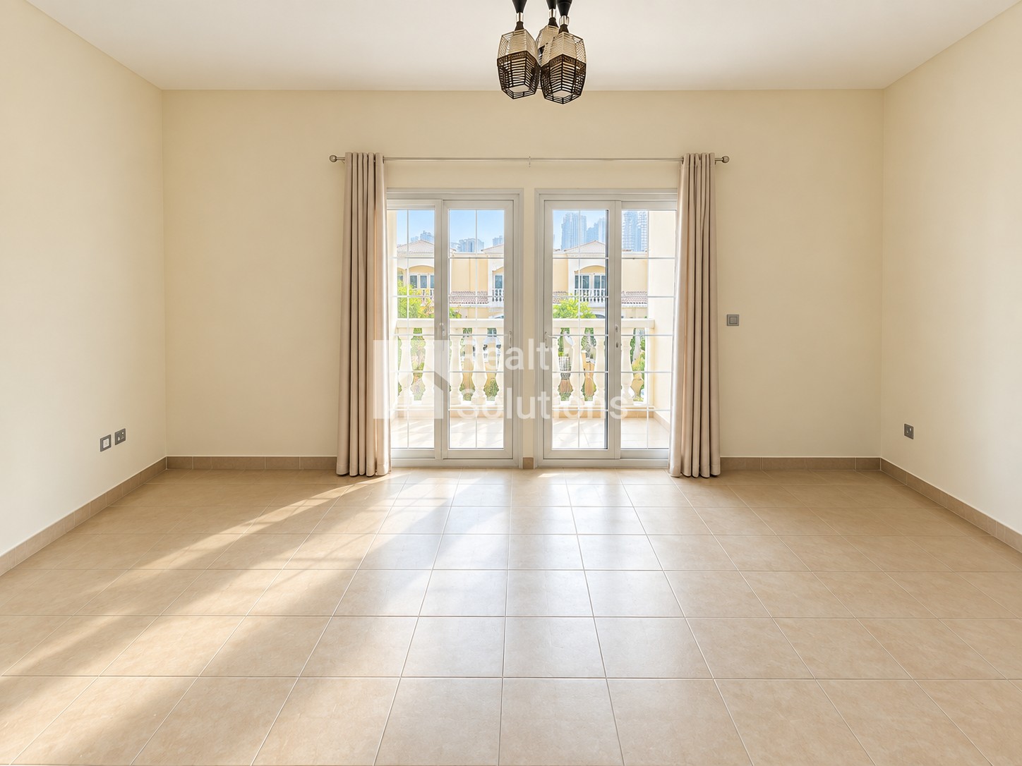 {i.property_images.first.image.alt}}