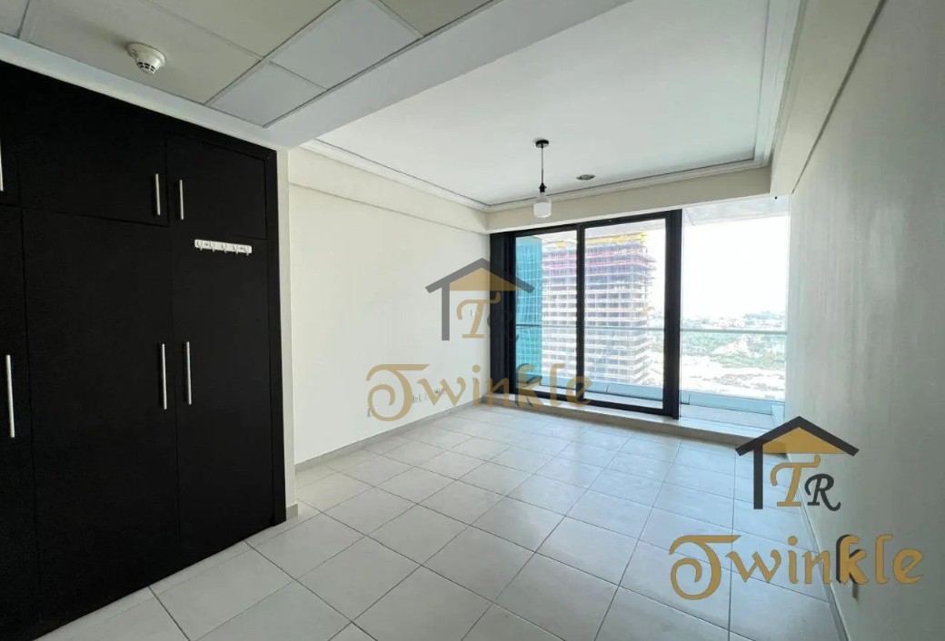 Hot Deal | Studio with Balcony | Walking Distance to Metro | JLT