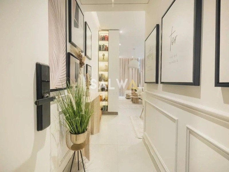 {i.property_images.first.image.alt}}