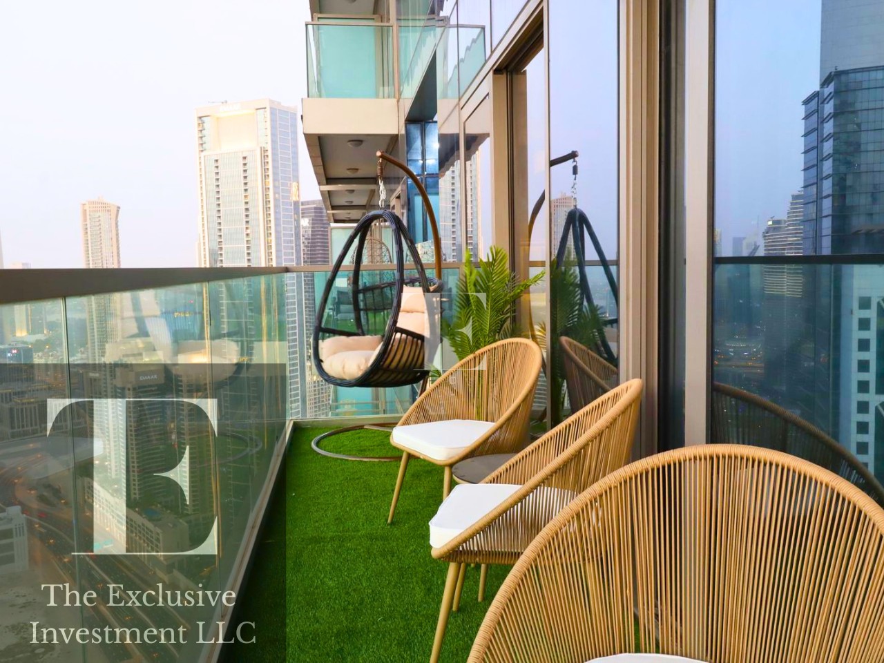 Stunning Skyline Views | Elegant Interior | Spacious Urban Living