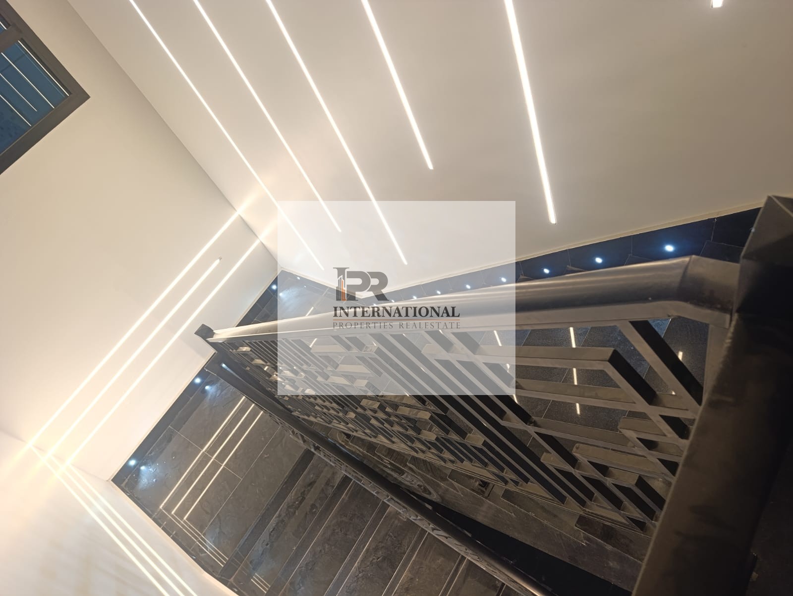 10 slide