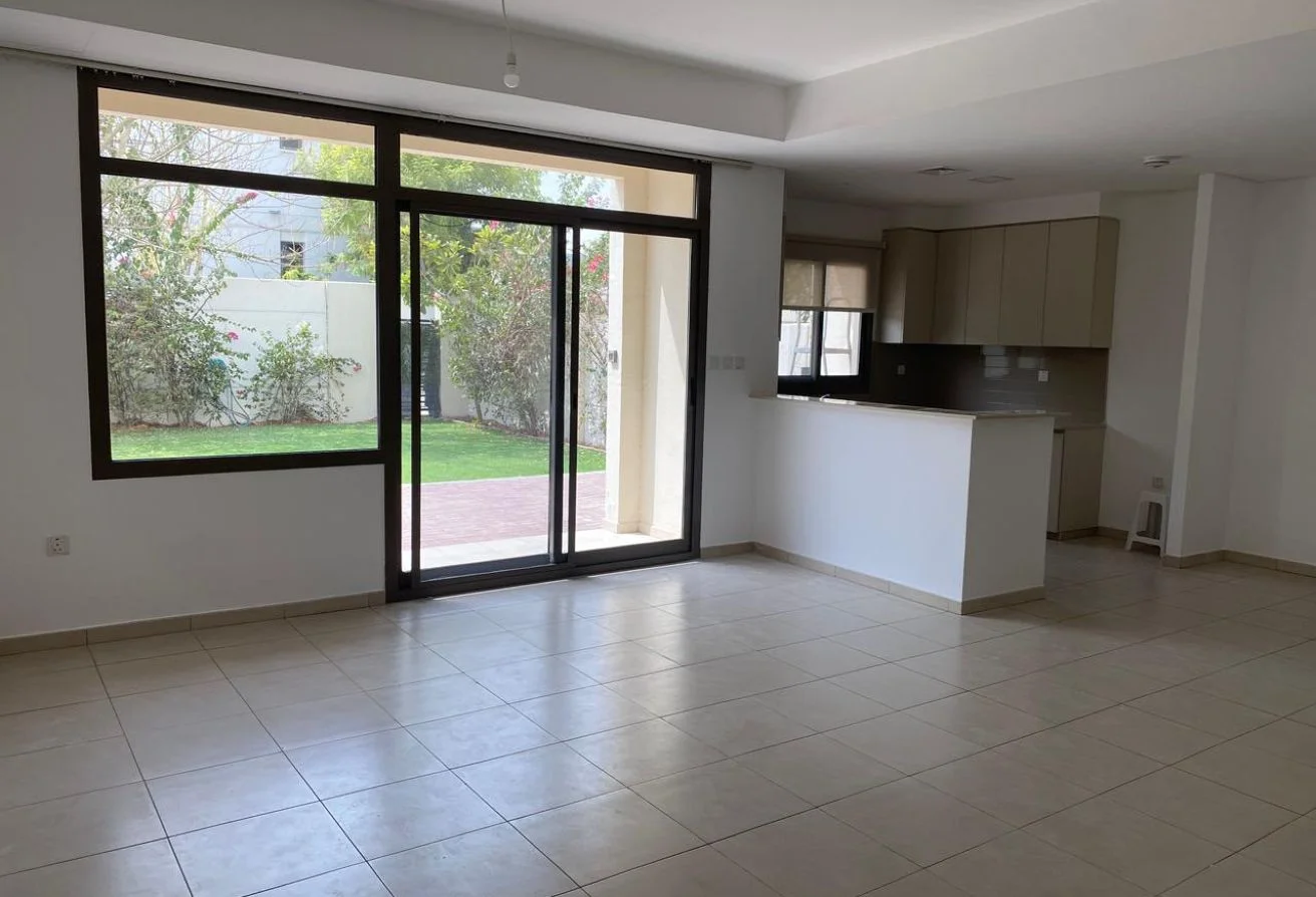 3 BR Villa with Private Garden and Water View